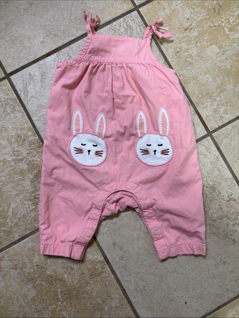 Hanna Andersson Pink Bunny Appliqué Romper